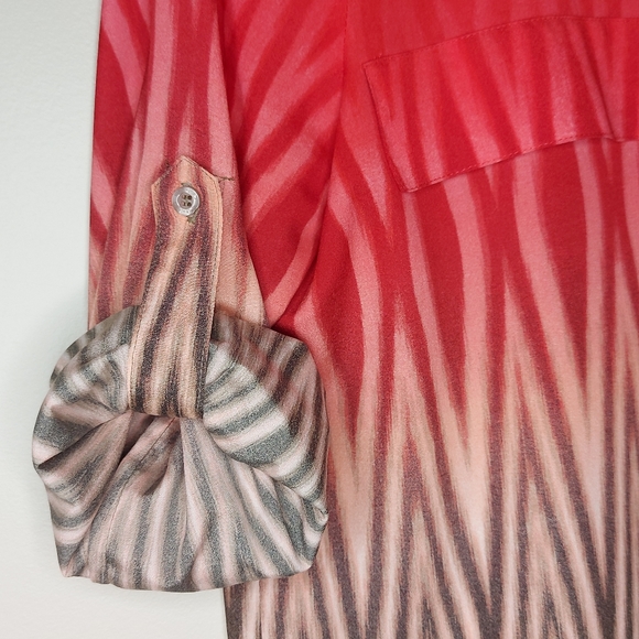 Calvin Klein blouse - Size small - Picture 7 of 9